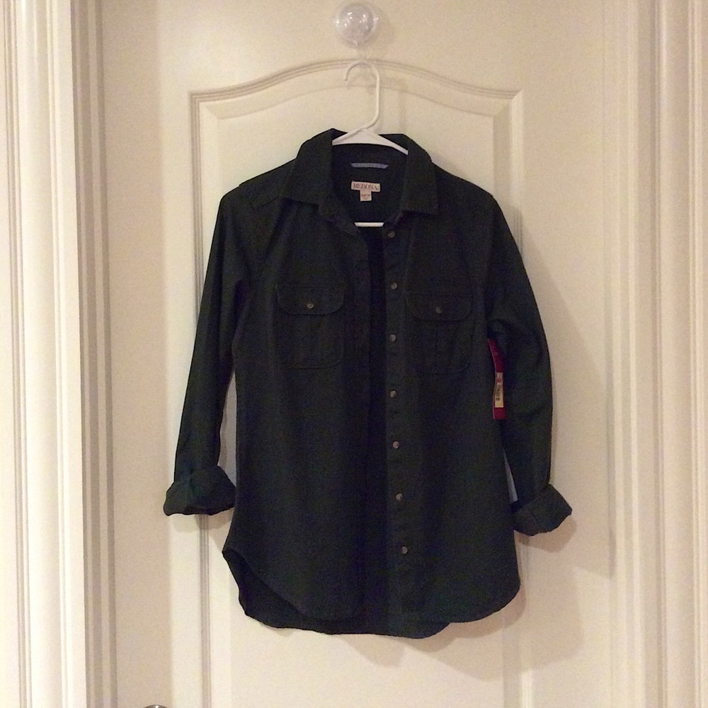 Long Sleeve Button Down (New)